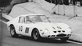 Bild: Peco Trophy 1963: In einem Kopf-an-Kopf-Rennen mit dem Jaguar von Peter Sutcliffe platzierte Mike Salmon den Bianco Speciale auf dem sechsten Platz
