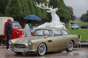 Peerless GT2 (1959) - mit Kunststoffkarosserie und der Mechanik des Triumph TR3 - 18. ASC-Classic-Gala Schwetzingen 2022