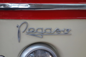 Pegaso Comet (1961-1977) 6.5L Hubraum - Zusammenarbeit von Enasa mit Leyland - Pegaso-Sonderschau in der Autoworld Brüssel (2018/2019)