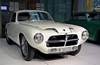Pegaso Z 102 (1955) V8, 2.8 L Hubraum - mit Blinker am Kühlergrill - Pegaso-Sonderschau in der Autoworld Brüssel (2018/2019)