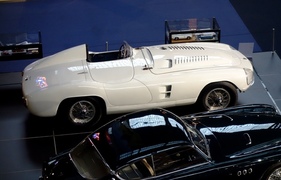 Pegaso Z-102 Enasa Pedralbes (1954) V8 2.8L Hubraum - Doppelkompressor - Pegaso-Sonderschau in der Autoworld Brüssel (2018/2019)