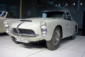 Pegaso Z-102 Serra Spider - Hardtop (1953) - V8 2.8L Hubraum - Pegaso-Sonderschau in der Autoworld Brüssel (2018/2019)