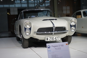 Pegaso Z-102 Serra Spider - Hardtop (1953) - V8 2.8L Hubraum - Pegaso-Sonderschau in der Autoworld Brüssel (2018/2019)