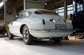 Pegaso Z-102 Touring Superleggera (1955) V8 3.2L Hubraum - letzte Ausbaustufe des Z-102 - Pegaso-Sonderschau in der Autoworld Brüssel (2018/2019)