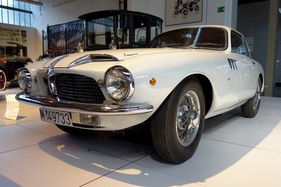 Pegaso Z-102 Touring Superleggera (1955) V8 3.2L Hubraum - letzte Ausbaustufe des Z-102 - Pegaso-Sonderschau in der Autoworld Brüssel (2018/2019)