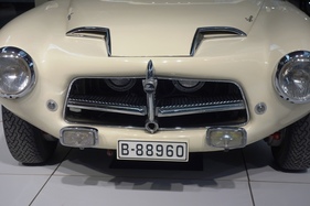Pegaso Z-102 Touring Superleggera Berlineta:Cabriolet (1953) V8 2.8L Hubraum - Pegaso-Sonderschau in der Autoworld Brüssel (2018/2019)