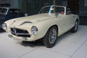 Pegaso Z-102 Touring Superleggera Berlineta:Cabriolet (1953) V8 2.8L Hubraum - Pegaso-Sonderschau in der Autoworld Brüssel (2018/2019) (1953)