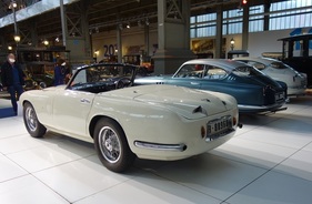 Pegaso Z-102 Touring Superleggera Berlineta:Cabriolet (1953) V8 2.8L Hubraum - Pegaso-Sonderschau in der Autoworld Brüssel (2018/2019) (1953)