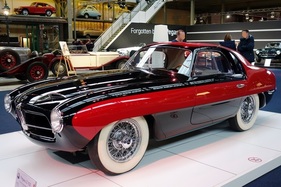 Pegaso Z-102 Touring Superleggera Thrill (1953) V8 2.8L Hubraum - mit Sicherheitsgurten - Pegaso-Sonderschau in der Autoworld Brüssel (2018/2019)