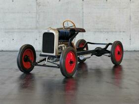 Perl Fahrgestell (1925) - als Lot 51 angeboten an der Dorotheum-Versteigerung an der Classic Expo Salzburg am 15. Oktober 2022