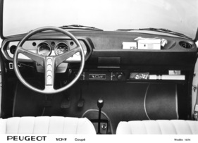 Peugeot 104 Coupé (1974) - Armaturenbrett