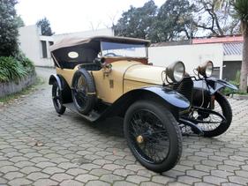 Peugeot 14 HP Type 144A Coloniale Tourer (1914) - angeboten als Lot 394 an der Bonhams-Versteigerung im Grand Palais Paris am 4. Februar 2016
