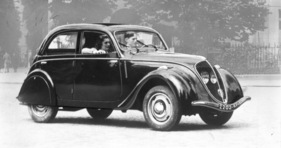 Peugeot 202 (1946) - 'Berline' - Seitenansicht