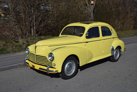 Peugeot 203 Berline (1949) - angeboten an der Versteigerung der Oldtimer Galerie in Toffen am 29. April 2017 (1949)