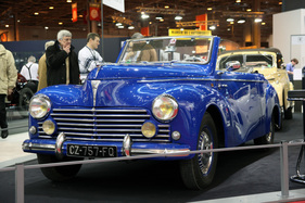 Peugeot 203 Cabriolet "Worblaufen" (1951) - auf dem Peugeot-Stand - Rétromobile Paris 2014