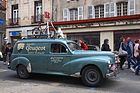 Peugeot 203 Fourgonnette (1955) – Peugeot auf zwei und vier Rädern – Embouteillage de Lapalisse 2024