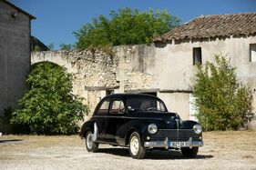 Peugeot 203C grande lunette (1957) - als Lot 09 an der Artcurial "Succession André Lurton" Versteigerung 2020