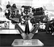 Peugeot 204 (1966) - Motorenauswahl - aufgestellt wie eine moderne Plastik - Genfer Autosalon 1966