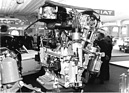 Peugeot 204 (1966) - hohes technisches Niveau anschaulich demonstriert - obenliegende Nockenwelle - Genfer Autosalon 1966