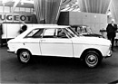 Peugeot 204 (1967) - als Coupé, Radstand 5 cm kürzer als beim Sedan, dafür mit Liegesitzen - Genfer Autosalon 1967