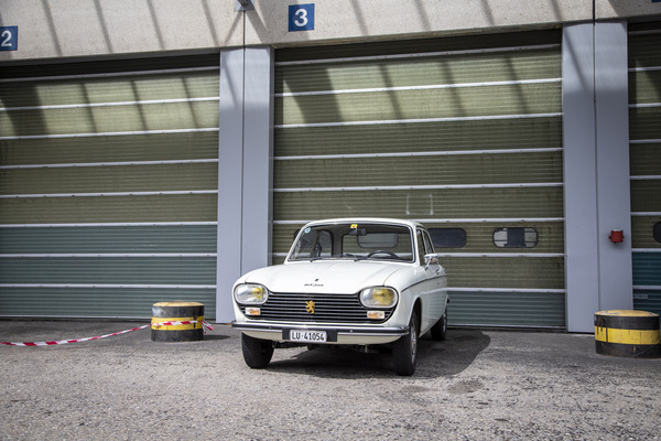 Peugeot 204 (1967) – aus Luzern angereist – Swiss RetroMecanika 2023
