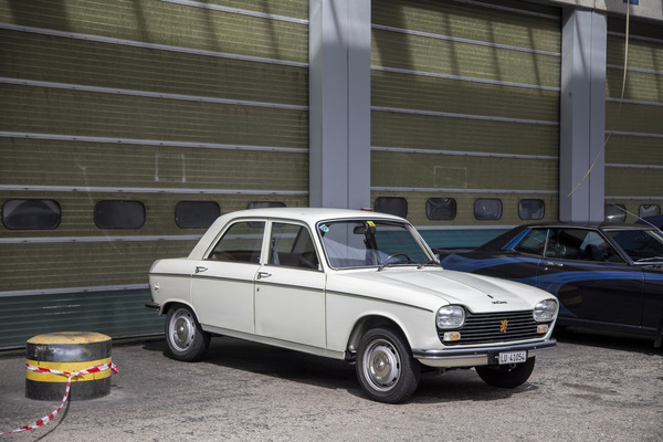 Peugeot 204 (1967) – aus Luzern angereist – Swiss RetroMecanika 2023