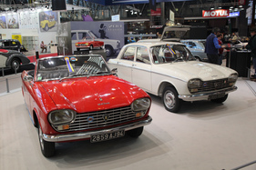 Peugeot 204 (1967) - hübsche Cabriolet-Version - Rétromobile 2015