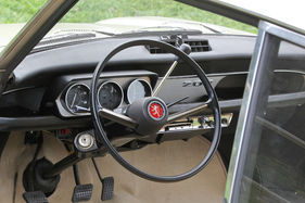Peugeot 204 Coupé (1968) - der Fahrerarbeitsplatz
