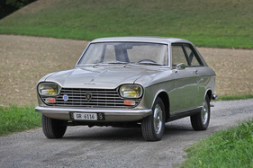 Peugeot 204 Coupé (1968) - durch "Choppen" das Dachs und Kürzung des Hecks entstand aus der Limousine das Coupé