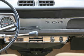 Peugeot 204 Coupé (1968) - einfach bedienbare Heizungs- und Lüftungsanlage