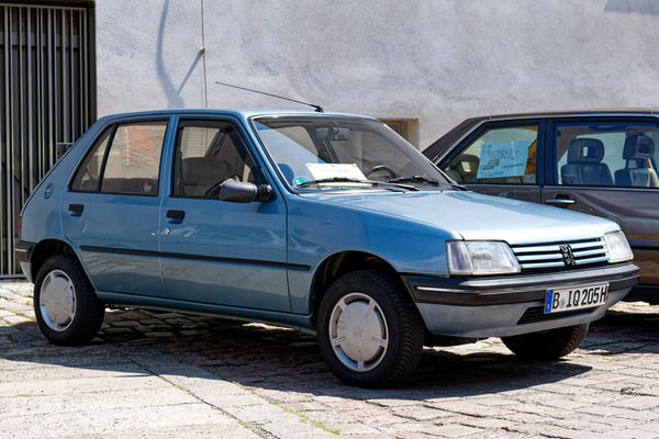 Peugeot 205 GR (1993) – ein Riesenerfolg für Peugeot und ein Meilenstein in der Kleinwagengeschichte – Oldtimer Open Air 2024