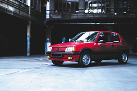Bild Peugeot 205 GTI 1.6L (1985) - als Lot 259 an der Artcurial Versteigerung "Sur les Champs" 2019