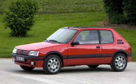 Peugeot 205 GTI 1.9 (1989) - die spätere Version mit grösseren Rädern (1989)