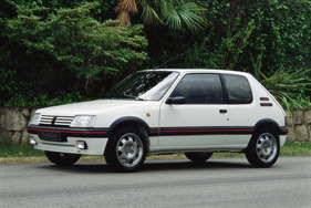 Peugeot 205 GTI 1.9 (1993) - die 1,9-Liter-Variante leistete 120 PS mit, 127 PS ohne Kat (1993)