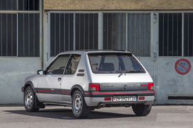 Peugeot 205 GTI (1991) - knapp gehaltenes Heck
