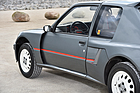 Peugeot 205 Turbo 16 (1984) - die TRX-Reifen stammen von Michelin und haben ihr ureigenes Format (angeboten an der RM Auction London am 8. September 2014)