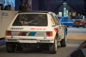 Peugeot 205 Turbo 16 Evolution 1 Gruope B Voiture d'usine (1984) - versteigert als Lot 425 an der Artcurial Rétromobile Auktion vom 7. Februar 2014 in Paris (1984)