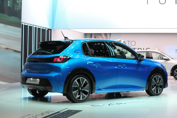 Peugeot 208 GT Line (2019) - Weltpremiere des neuen Kleinwagens - Genfer Automobilsalon 2019