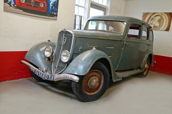 Peugeot 301D von 1935, 45 Jahre lang eingemauert - gezeigt an der 6. Retro Classics Bavaria 2022