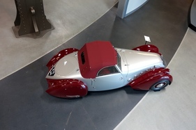 Peugeot 302 DS Darl´mat Cabriolet (1937) - Mullin Museum