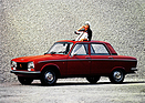 Peugeot 304 S (1972) - orientiert am Design des Peugeot 504. Doch woran orientiert sich das Styling der Frau?