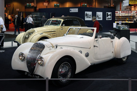 Peugeot 402 Darl'mat (1938) - bei Peugeot gesehen - Rétromobile Paris 2014 Peugeot 402 Darl'mat (1938) - bei Peugeot gesehen - Rétromobile Paris 2014