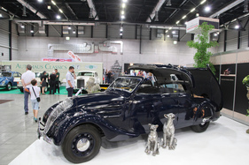 Bild Peugeot 402 Eclipse (1938) - bahnbrechende Konstruktion, aus der Sammlung Fondation Renaud - Swiss Classic World Luzern 2018