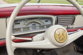 Peugeot 403 BD (1965) - gut einsehbares Hauptinstrument