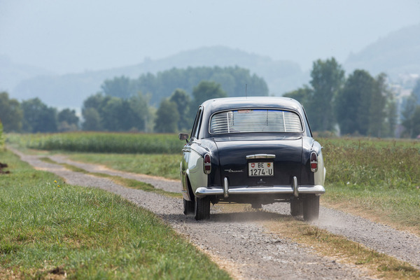 Peugeot 403 BD (1965) - komfortabel gefedert