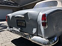 Peugeot 403 Cabriolet (1959) - teilweise entstanden die Beulen bei Dreharbeiten, teilweise wurden sie hineingehämmert