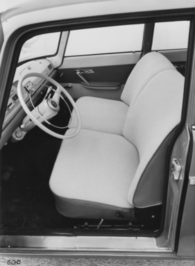Peugeot 404 (1961) - Fahrer- und Beifahrersitz