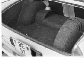 Peugeot 404 (1961) - Grosser Kofferraum