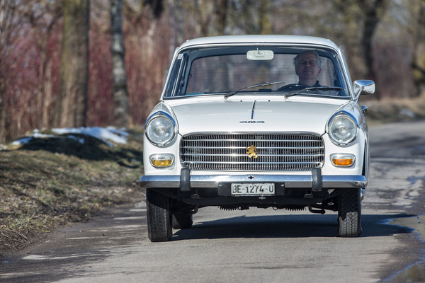 Peugeot 404 (1974) - eine Reiselimousine mit Nehmerqualitäten