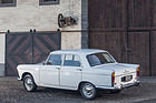 Peugeot 404 (1974) - zeitloses Design, die Ähnlichkeit zu Austin-Modellen ist nicht zufällig